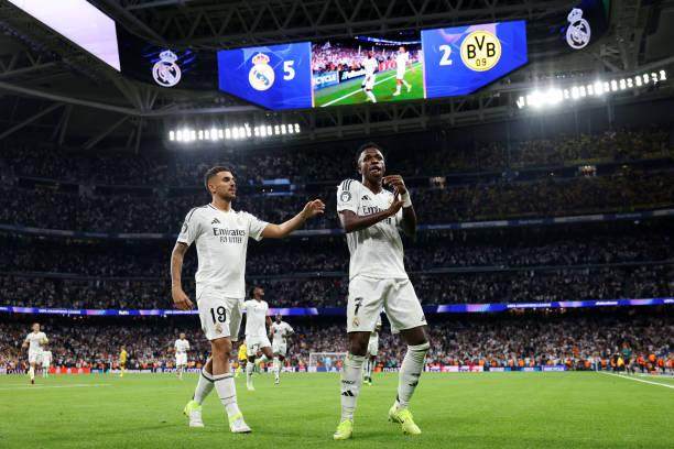 熊皇戴帽引爆伯纳乌！复制贝尔+贝利，金球奖没跑了